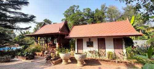 Pasak River Homestay in Sao Hai