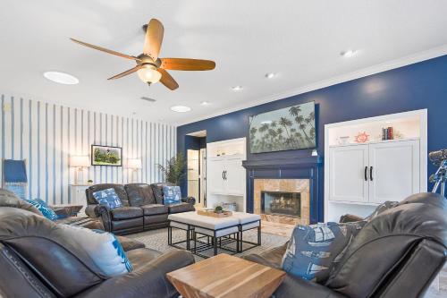 Waterfront Vacation Home with Heated Pool Dock and Beach Nearby Waterfront Vacation Home with Heated Pool Dock and Beach Nearby