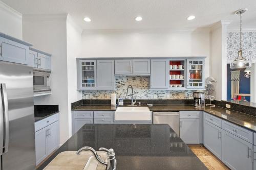 Waterfront Vacation Home with Heated Pool Dock and Beach Nearby Waterfront Vacation Home with Heated Pool Dock and Beach Nearby