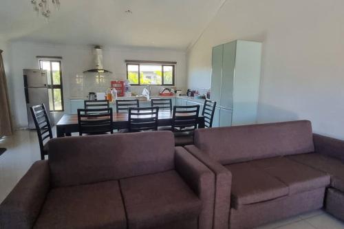 Large 4 bedroom villa with Pool in Sonaisali Nadi