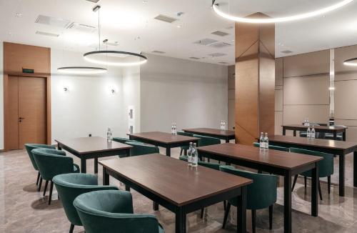 ห้องประชุม / บอลรูม, Raavah Aparthotel in เขตออยซอฟ