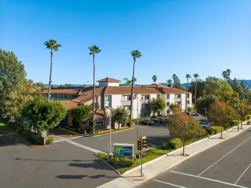 Holiday Inn Express Simi Valley an IHG Hotel - image 11