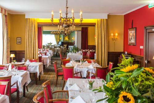 Restaurant, Hotel Cafe Restaurant De Gouden Karper in Bronckhorst