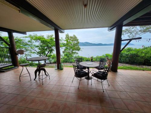 Terraza/balcón, Apartamento de 30 m² en Rossville, con 1 habitación(es) y 2 baño(s) privado(s) (Sundowners) in Cooktown