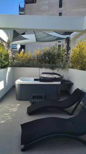 Koniama Acropolis - image 4