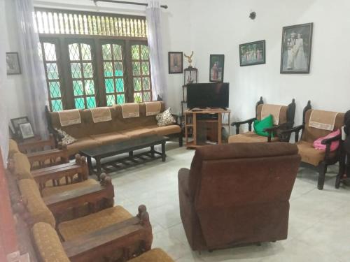 Kylie Home Stay