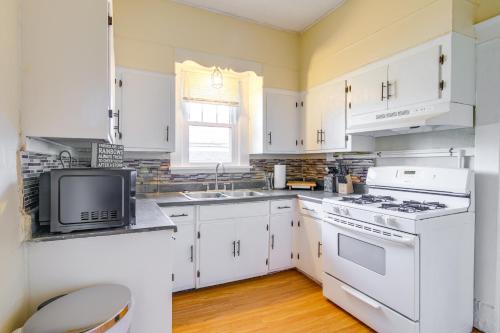 Pet-Friendly Memphis Home - 4 Mi to Downtown! in Memphis, USA
