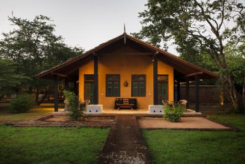 Family Room room in Kumbukgaha Villa