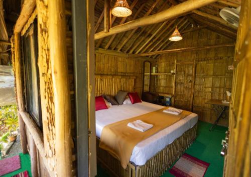 Fab - Bamboo Hut with Open Shower, Munnar (photo 10)
