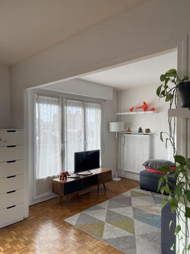 Appartement familiale Paris - Mairie des Lilas in Les Lilas