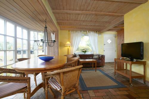 Meeressterne Strandhäuser Blankenfohrt Room Type - Three-Bedroom Apartment
