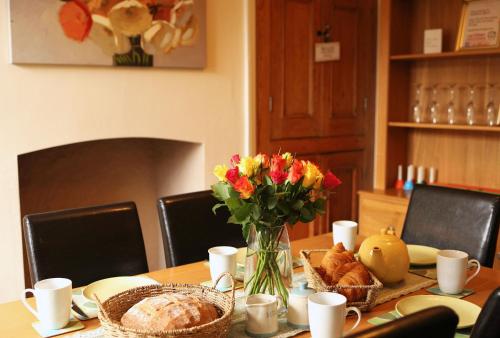 Iekārtas, Pet-Friendly Logburner Horse Stable Views in Cusop