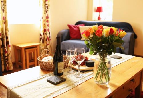 Pet-Friendly Logburner Horse Stable Views in Cusop