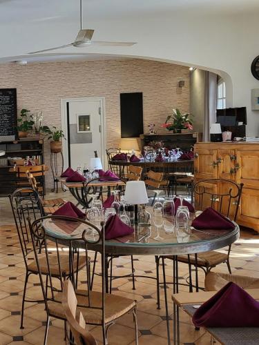 Restorāns, Auberge de la Table Ronde in Vinon-Sur-Verdon