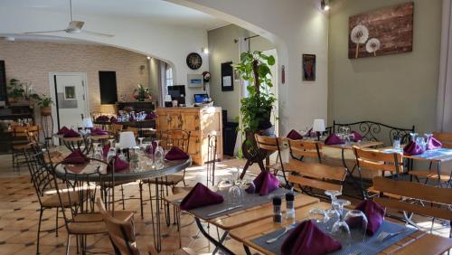 Restorāns, Auberge de la Table Ronde in Vinon-Sur-Verdon