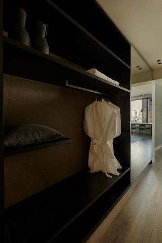 Athens Woo Suites, Афины (фото 11)