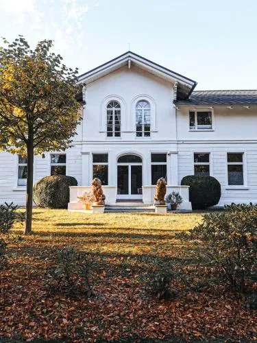 Meeressterne Hotel Weißes Schloß in Heringsdorf, Deutschland