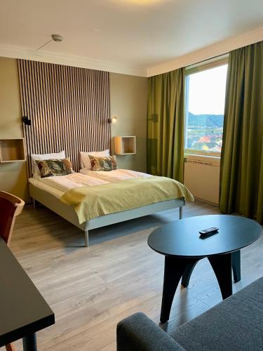 2 twin beds