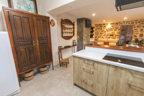 廚房, La Tejuela - Casa en Andújar independiente con piscina (La Tejuela - Casa en Andujar independiente con piscina) in 巴利亞雷斯