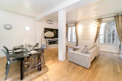Pick A Flat's Apartment in Notre-Dame de Paris - Rue Saint-Séverin, París