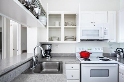 Culver City 2BR w Gym Pool nr shops LAX-343, Los Angeles (fotografie 8)