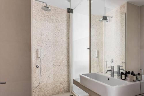 Two-Bedroom Apartment image 7