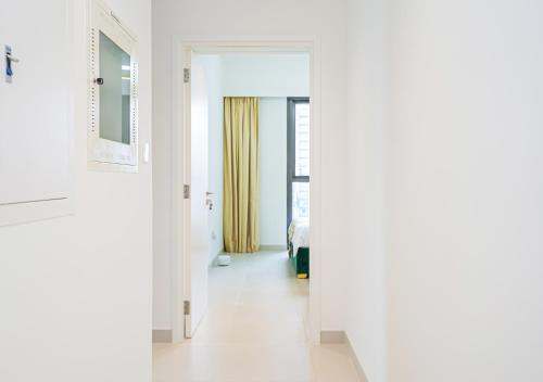 Top Floor 2 Bedroom Apartment with partial Burj Khalifa Views and Full Downtown Views 171BC-2, Dubai (foto 3)
