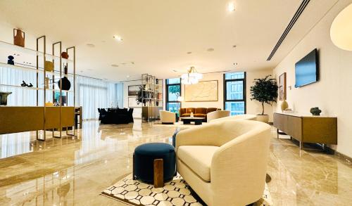 Top Floor 2 Bedroom Apartment with partial Burj Khalifa Views and Full Downtown Views 171BC-2, Dubai (foto 6)