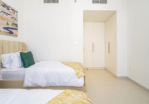 Top Floor 2 Bedroom Apartment with partial Burj Khalifa Views and Full Downtown Views 171BC-2, Dubai (foto 7)