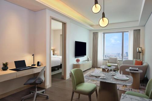 One-Bedroom Suite Twin