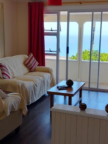 . Simon's Place is a 3 bedroom bungalow in H.T.H