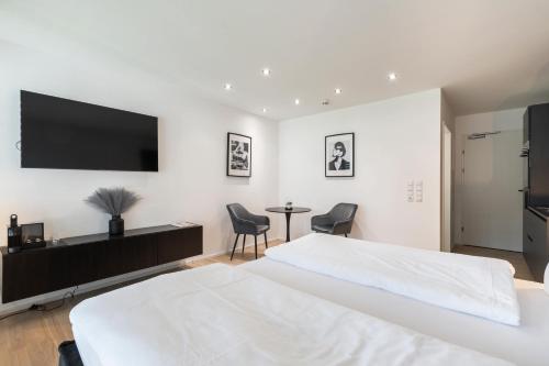 1 queen bed