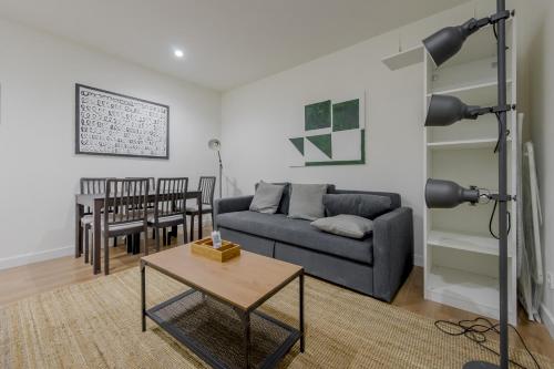 Cozy APT para 6pax a escasos metros del Retiro - Madrid