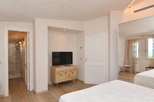 Létesítmények, Amoreddu in San Teodoro Városközpont