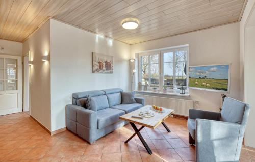1 Bedroom Stunning Apartment In Neukirchen in Neukirchen