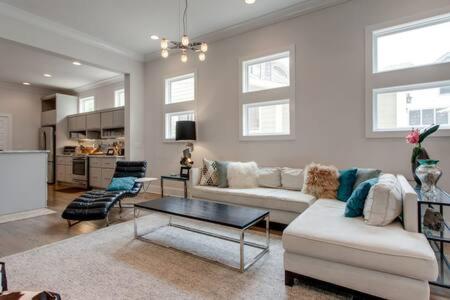 The Astor - Luxurious Living in 12 South in Nashville, USA