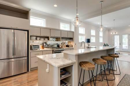 The Astor - Luxurious Living in 12 South in Nashville, USA