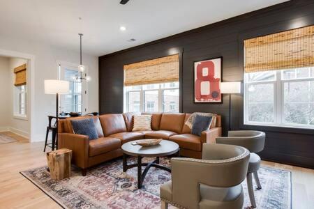 Nashville Condo Near Vanderbilt and Broadway