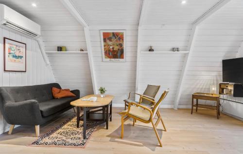  Two-Bedroom Apartment In Knebel in Knebel