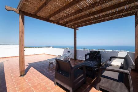 Joya Cyprus Mandalay Penthouse Apartment in Akanthou