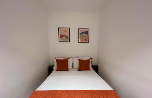 Three-Bedroom Apartment image 1