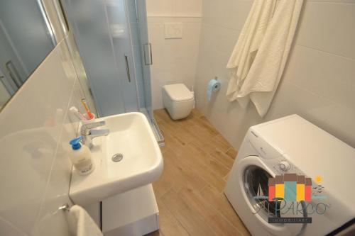Superior Apartment image 10