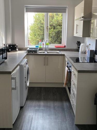 Picture of Quiet Ground Floor Apartment With Parking