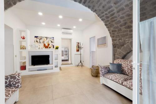 Two-Bedroom House image 9