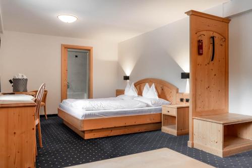 Monte Pana Dolomites Hotel Room Type - Standard Double Room