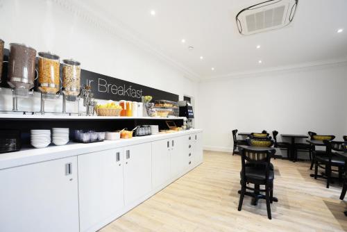 The 29 London - FKA Airways Hotel Victoria - image 7