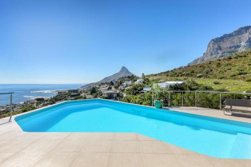 Callisto - Camps Bay