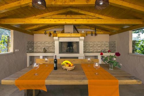 Villa with Private Pool image 9