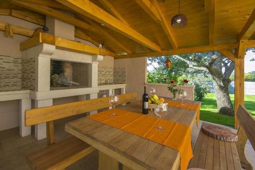Villa with Private Pool image 10
