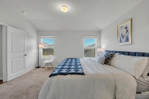 @ Marbella Lane - Polished 3BR Home in Austin TX, Austin, Texas